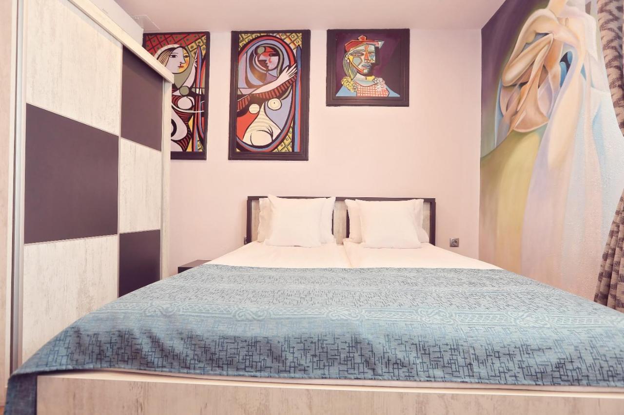 Dezire Guesthouse ไบเออลูนูไม ภายนอก รูปภาพ
